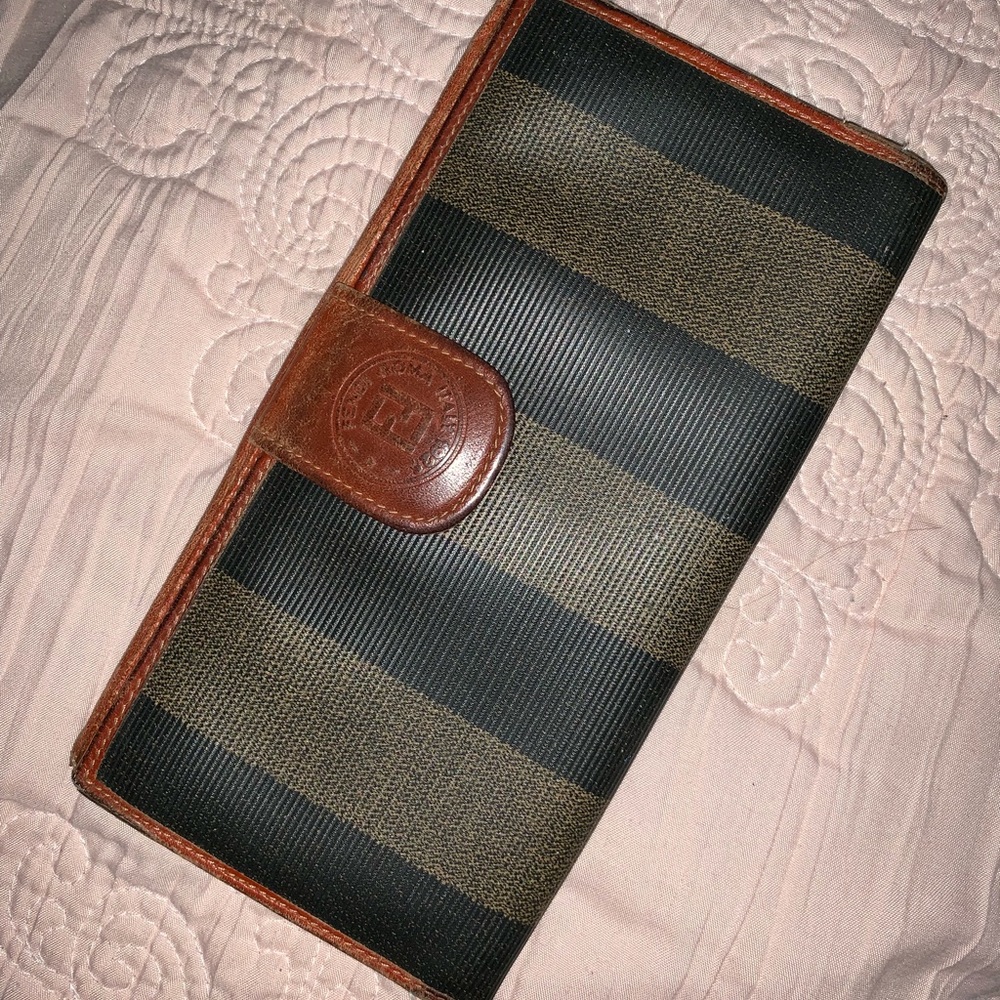 Vintage Fendi Wallet